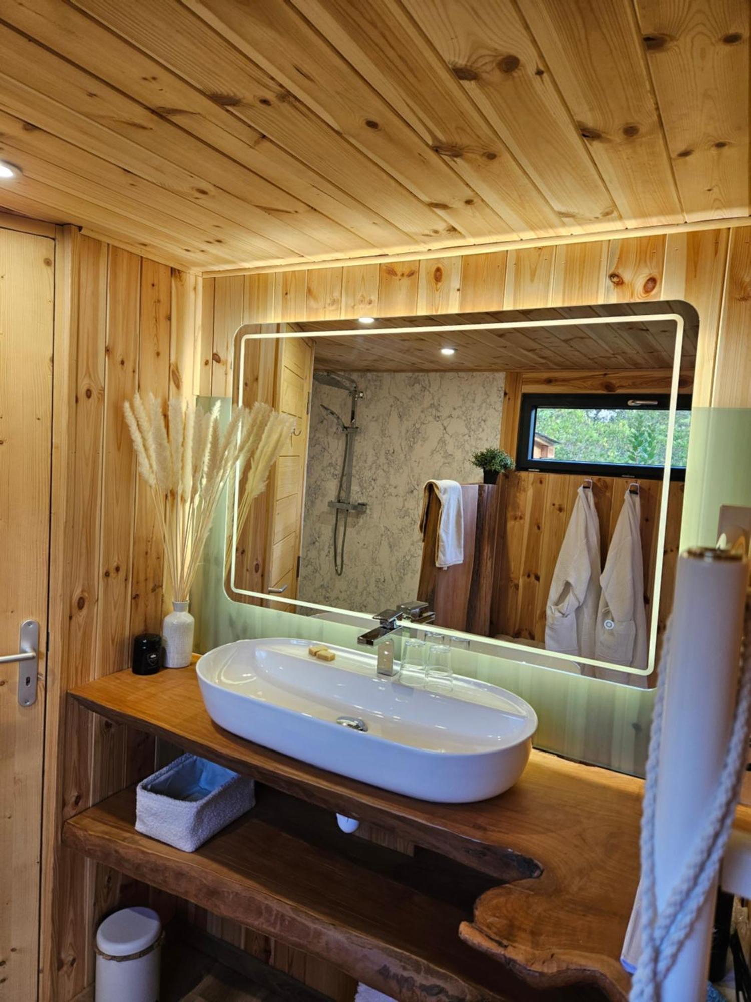 Bed and Breakfast Caban'Ao à Saint-Just-et-Vacquières Extérieur photo